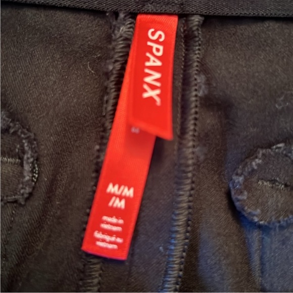 Two pair for price of one!!  Spanx white shorts NWOT and black shorts worn once - Picture 13 of 14